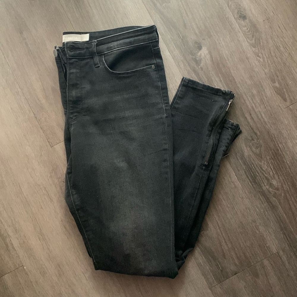 Athleta Sculptek Ultra Skinny Zip Jean Carbon Wash. Size 12.
